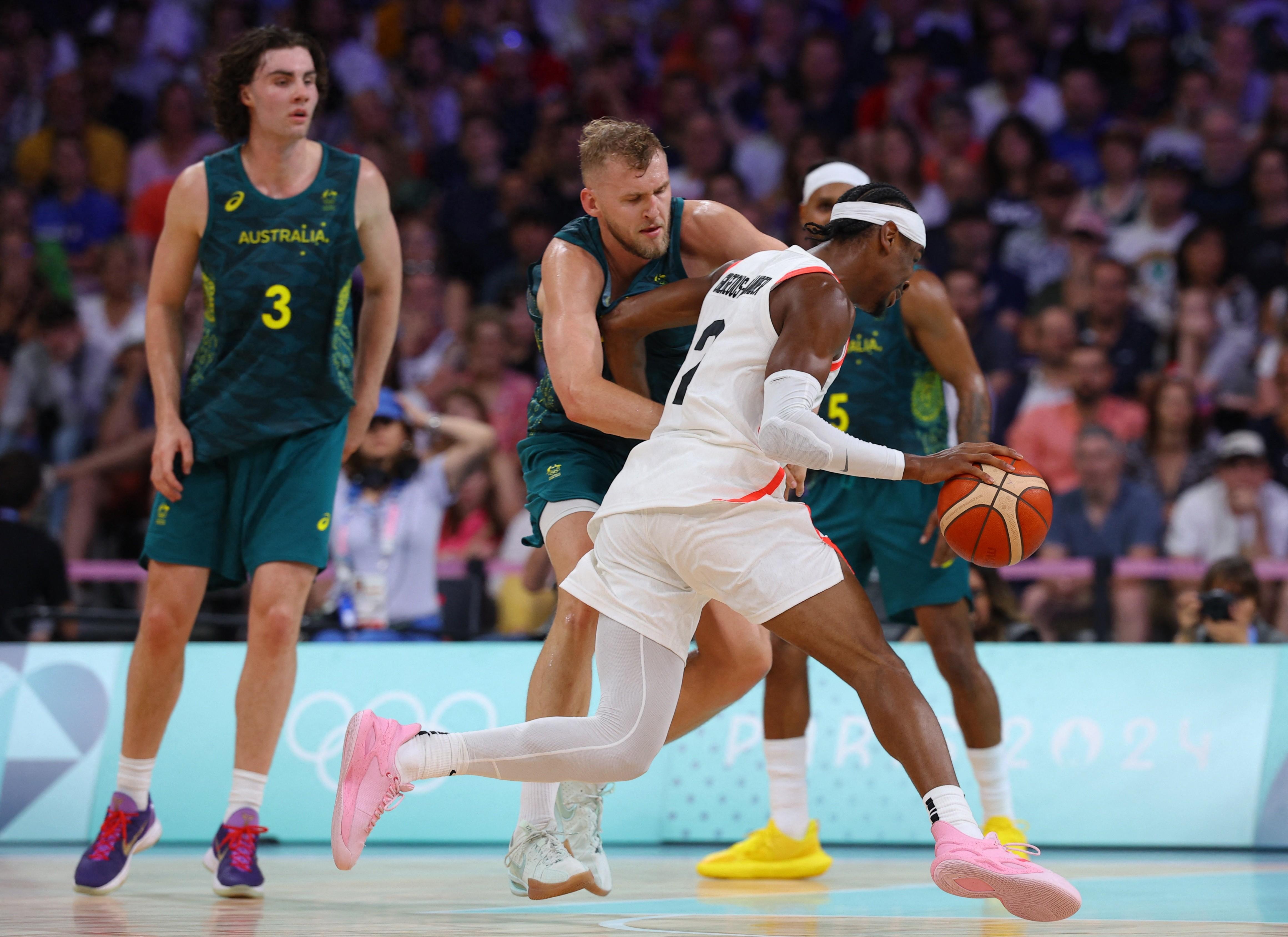 包含加拿大队球员实力超群一鼓作气赢得比赛的词条