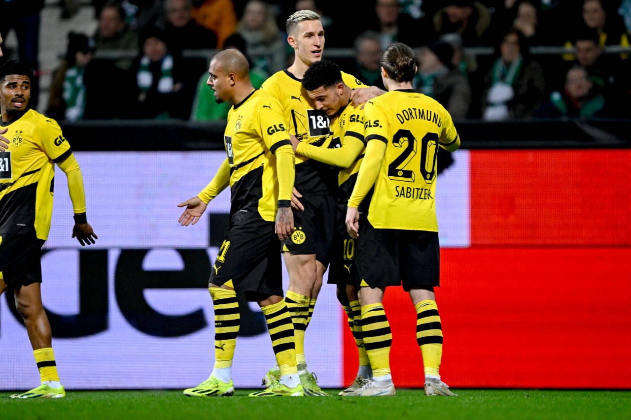 开云体育app下载-多特蒙德球员集训积极备战，迎接挑战的简单介绍