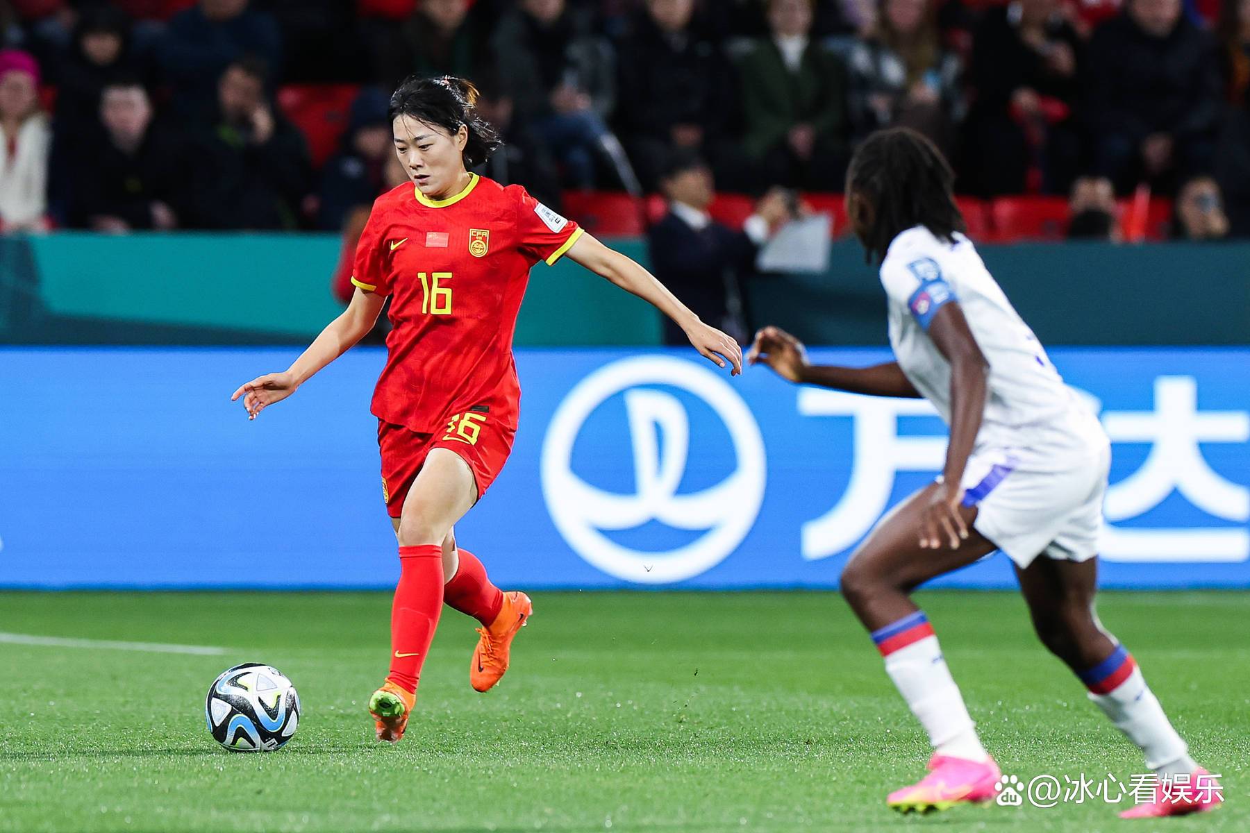 开云体育入口-世界女足巅峰对决，中国队获得胜利