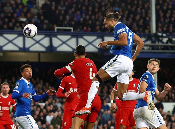 开云体育-曼联主场逼平阿斯顿维拉，继续积累分数的简单介绍