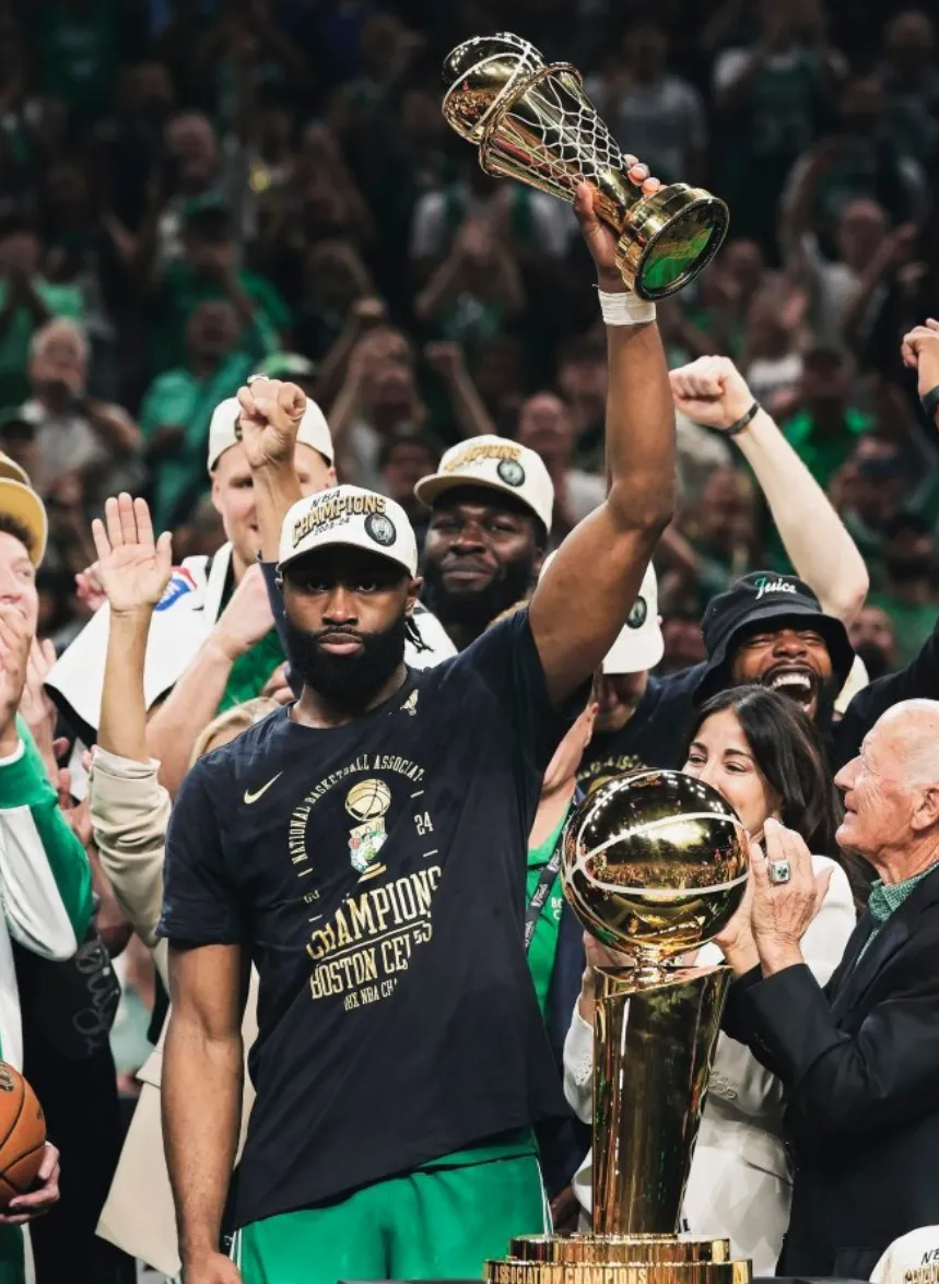 篮球赛季即将到来，球员状态备受瞩目