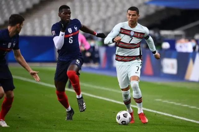 开云体育登录-劲敌对抗！两支顶尖球队即将展开激烈争夺