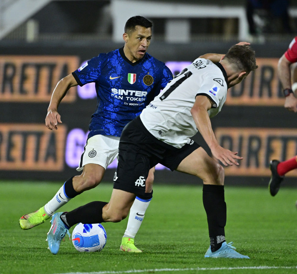 开云体育官网-斯佩齐亚在比赛中表现出色，成功保持不败记录的简单介绍