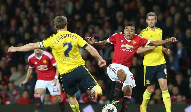 开云体育官网-斯托克城主场击败对手，取得关键三分